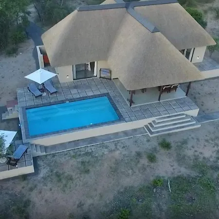 Hidden 2-Bedroom Gem In A Quiet Wildlife Estate Hoedspruit Exterior photo